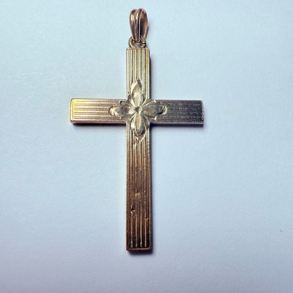 10k Solid Yellow Gold Cross Crucifix Jesus Religious Charm Pendant Italy Vintage - Picture 1 of 7